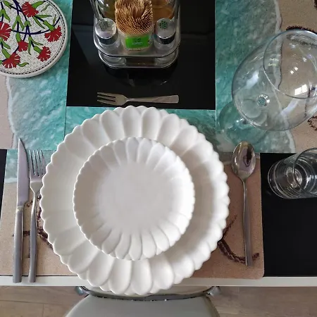 Mia's Sea View * Golem (Tirana)