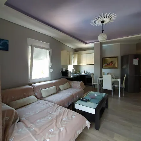 Mia's Sea View Appartement *