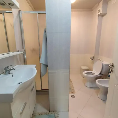 Mia's Sea View Appartement Golem (Tirana)