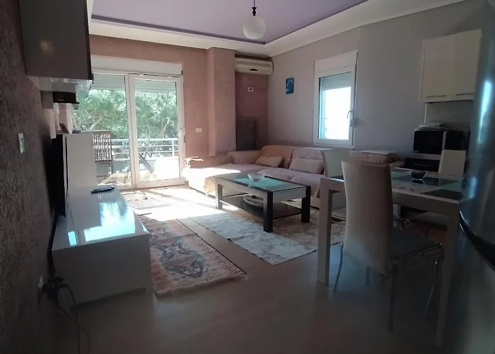 Mia's Sea View * 골렘