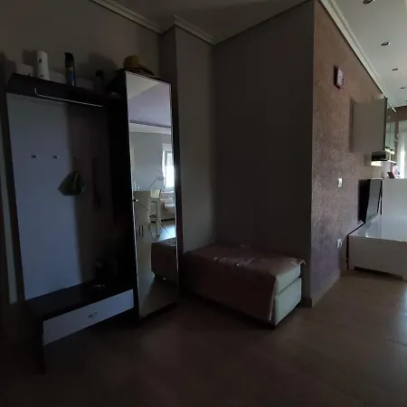 Mia's Sea View Apartamento Golem (Tirana)